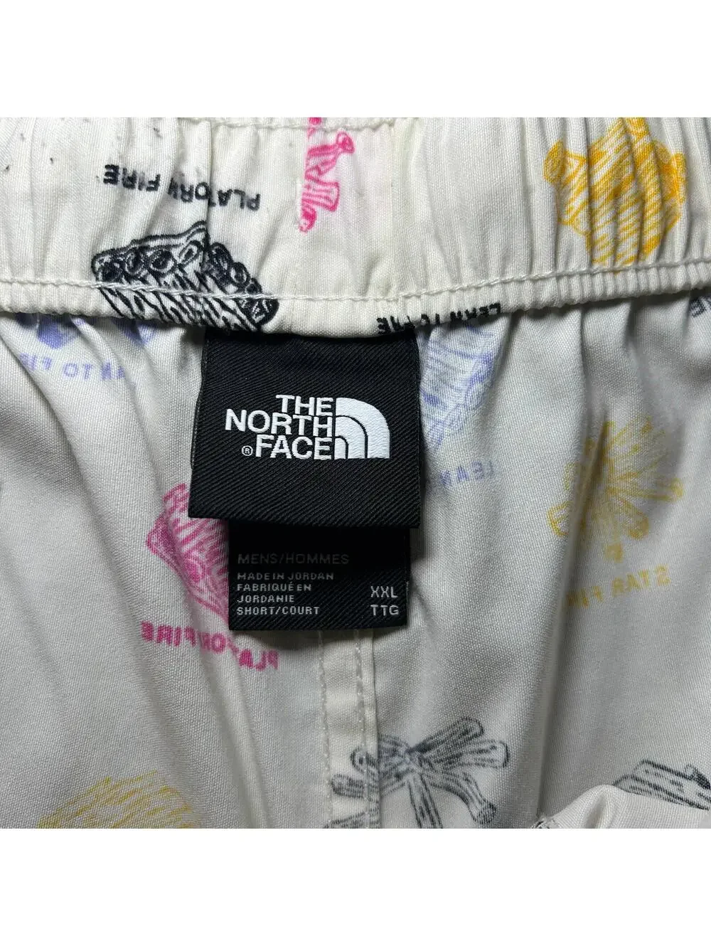 The North Face Men's Class V Ripstop Board Shorts in white 